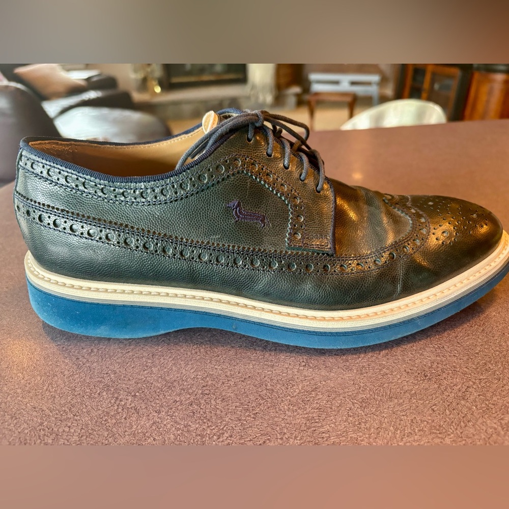 Harmont & Blaine Navy Winged tipped oxfords